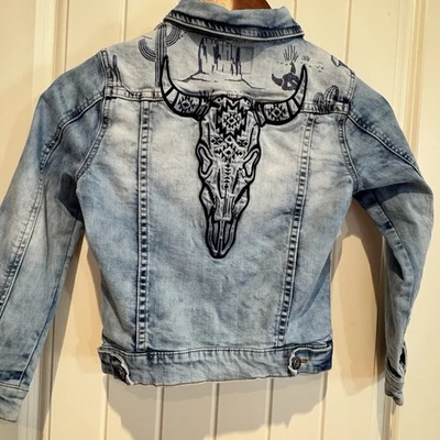 Chaqueta Denim Desigual Niños Talla 7|8 Western Bordada Bull Skull Boho Southwest Foto 1 de 4