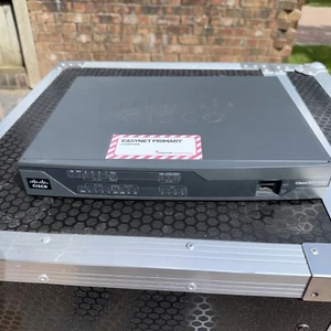 Cisco 892 Router 9 X FE, 1xGE ports CCNA - Afbeelding 1 van 3