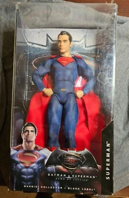 RARO Batman v Superman Dawn of Justice - Muñeca Barbie Superman TOTALMENTE NUEVA Foto 1 de 2