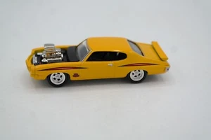 1999 Johnny Lightning 1971 Pontiac GTO "The Judge" Yellow "Street Freaks" Mint - Picture 1 of 6