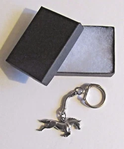 F) KEYRING PEWTER HORSE FRAL MAMMAL HOOVES FALABELLA GRAY BAY CHESTNUT RACING - Picture 1 of 3