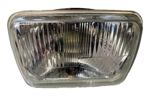 Texxon Rectangular Semi Sealed Beam Headlight H4 Head Lamp 200 x 142 H6052/H6054 - Picture 1 of 4