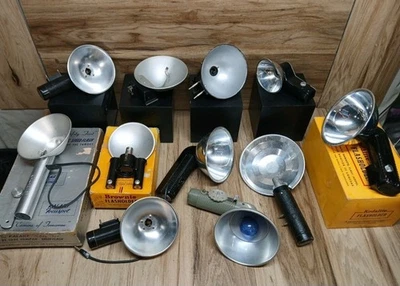 Lote De 11 Soportes Flash De Colección Kalart Brownie Ansco Kodak Argus Kodalite Foto 1 de 4