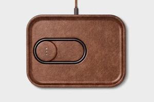 Courant MAG:3 Classics Charger and Tray -Saddle - Italian Leather Wireless USB-C - Photo 1 sur 2