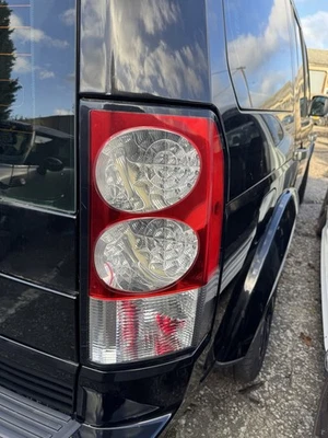 REAR LED TAIL LIGHTS (PAIR) FOR LAND ROVER DISCOVERY 4 Driver Side 2012 - Image 1 of 3