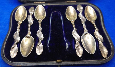 Boxed Tea / coffee Spoon set Silver Naturalistic W Chawner London 1844  139g ; 2 - Image 1 of 4