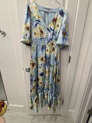 Vestido corto Kenzie para mujer talla pequeña Foto 1 de 2