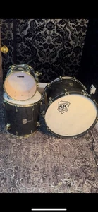 SJC MAPLE PROVIDENCE DRUM KIT 2023 / OBSIDIAN BLACK, W/ GOLD HARDWARE - Picture 1 of 24