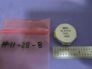 VINTAGE BENDIX FLATPACK CERAMIC QUARTZ RESONATOR 10 MHz SC cut UNTESTED BIN#11 - Picture 1 of 4