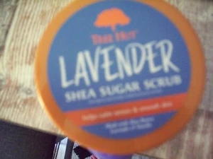 TEA HUT LAVENDER SHEA SUGAR SCRUB 18 OZ SMOTH SKIN,CALM SENSES NEW - Picture 1 of 2