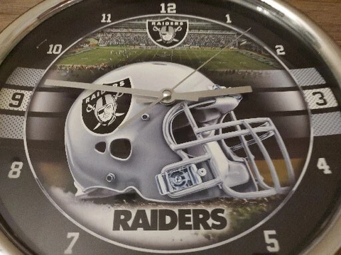NFL Oakland/Las Vegas Raiders Wall Clock 12" Wincraft Chrome Quartz Clock Cover