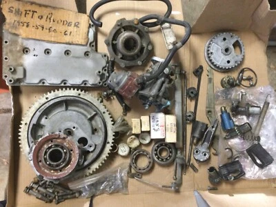 Lote de piezas grandes sobrantes Evinrude Johnson 50 hp FAT FIFTY algunas nuevas 1958 1959 Foto 1 de 4
