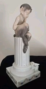 Estatuilla Royal Copenhagen Satyr Pan Faun con flauta y conejo #456 *Reparado* - Imagen 1 de 11