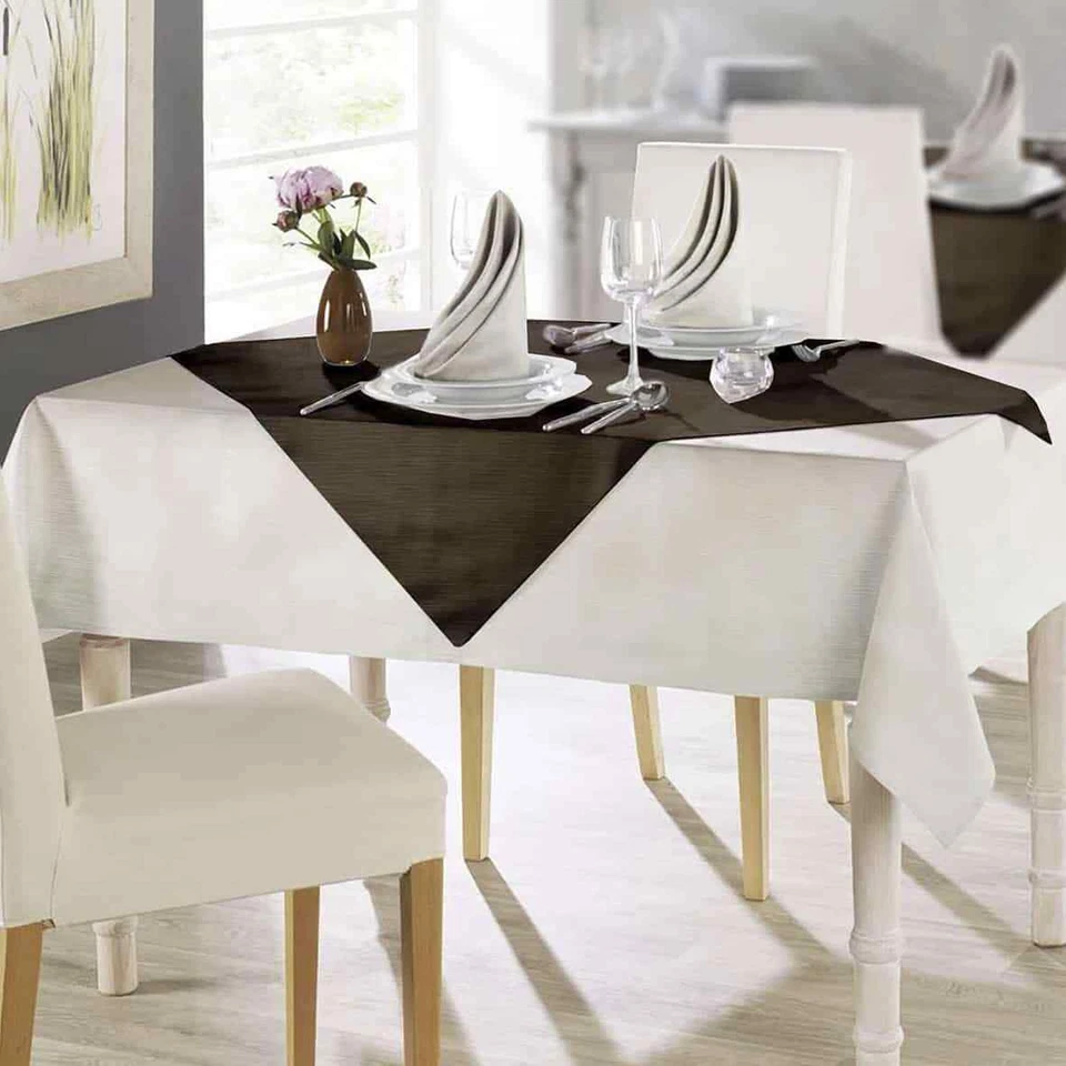 Runner Tavolo in Stampa Digitale Quadrato Made in Italy HABITA 33 HOME - Immagine 1 di 1