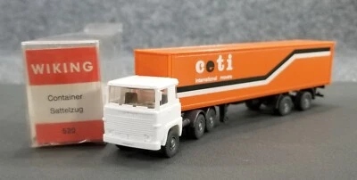 VTG WIKING HO 1:87 SCANIA CONTAINER SEMI TRUCK SATTELZUG #520 W/BOX CETI - Image 1 of 4