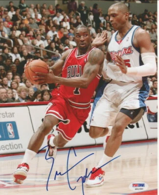 Ben Gordon-Chicago Bulls-Autographed 8x10 Basketball Photo- Psa/Dna - Image 1 of 2