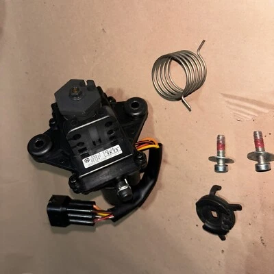 DUCATI 848 1098 1198 ПОДЛИННЫЙ БЛОК УПРАВЛЕНИЯ ВЫПУСКНЫМ КЛАПАНОМ СЕРВОПРИВОДА + ОБОРУДОВАНИЕ - Изображение 1 из 4