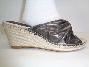 Johnston & Murphy Size 10 M AINSLEY Pewter Suede Wedge Sandals New Womens Shoes - Picture 1 of 12