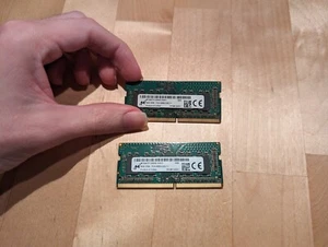 Micron 8GB PC4-2666 DDR4 SDRAM Memory (MTA8ATF1G64HZ-2G6D1) - SO-DIMM - Picture 1 of 5
