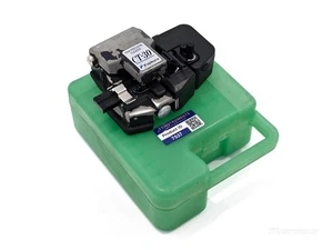 Serviced Fujikura CT-30 Cleaver CT30 with Guide Plate + Case - Picture 1 of 3