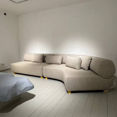 B&B Italia Naviglio Semi Round Sofa Modular in Boucle Open Ends / Interchangeabl - Image 1 of 4