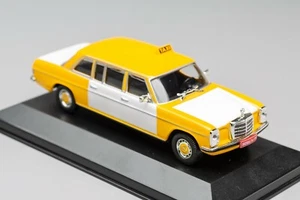 Mercedes 240D Limousine “Beirut” 1970 Yellow/White ALTAYA-IXO 1:43 - Imagen 1 de 11