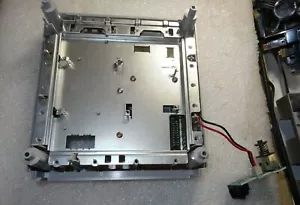 Nintendo GameCube DOL-001 (EE. UU.) Fondo Plateado *con Placa de Encendido y Botón*-Solo OK - Imagen 1 de 12