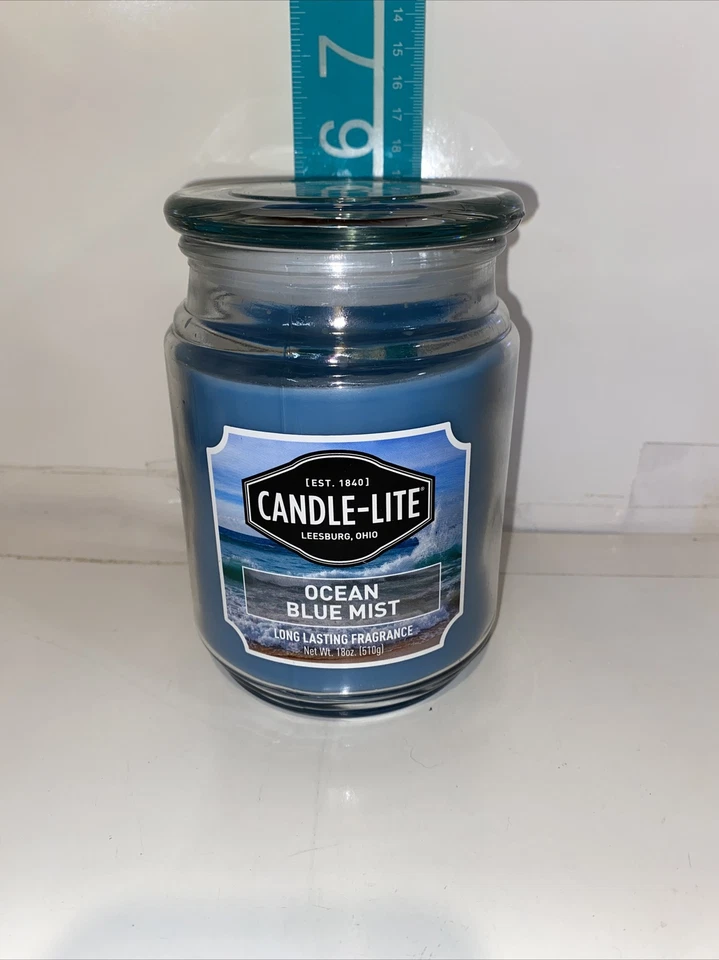 Large Scented Jar Candle OCEAN BLUE MIST 18 oz 110 Burn Time CANDLE LITE CO. - Image 1 of 2