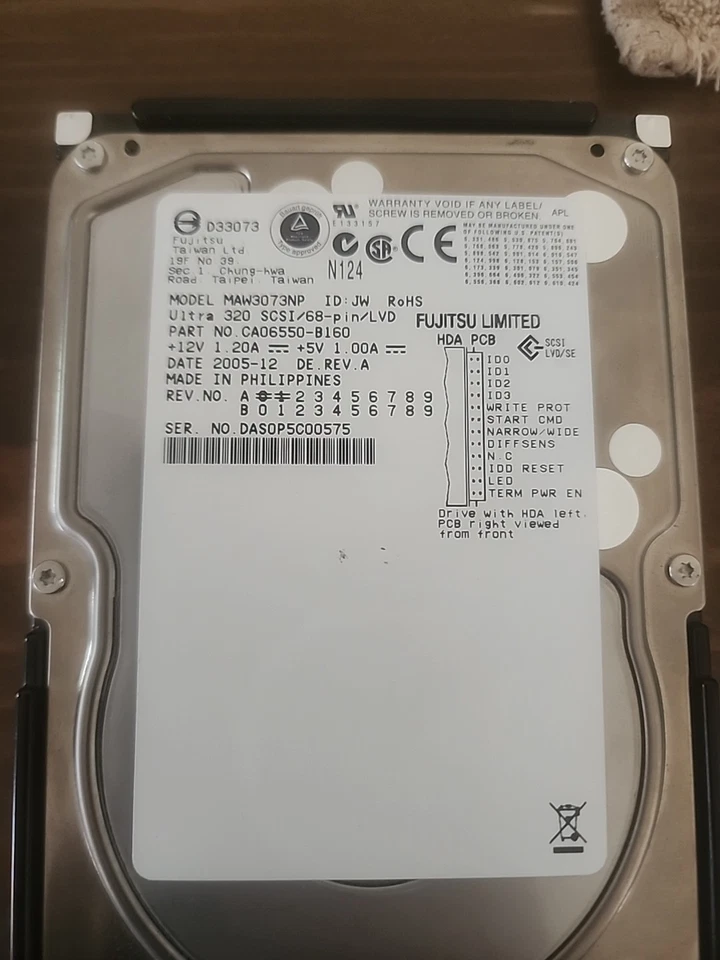 MAT3073NP - Fujitsu 73GB 10K RPM SCSI 3.5" HDD U320 68 pin - Image 1 of 1