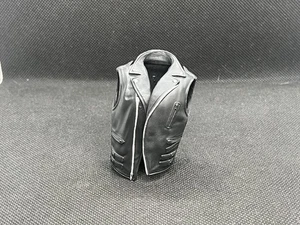 Mattel WWE Elite Evolution DX Triple H Vest Accessories Fodder - Picture 1 of 3