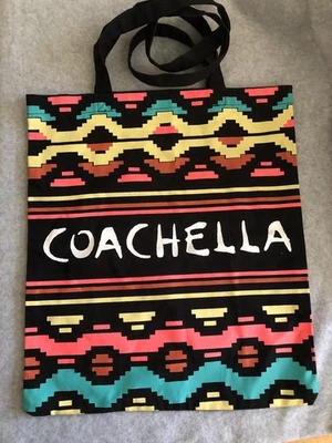 Bolso de Mano Coachella Music Festival Boho H&M. Usado Foto 1 de 4
