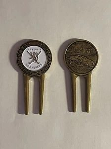 St. Andrews Old Course Etched Divot Tool & 1" Coin Golf Marker - Fife, Scotland - Picture 1 of 3