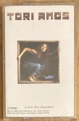 Кассета Little Earthquakes Tori Amos 1992 издание Atlantic BMG Club легкая одежда - Изображение 1 из 4