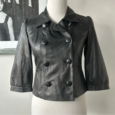 Chaqueta corta de cuero Tristan Lambs de doble botonadura Foto 1 de 4