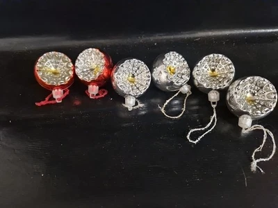 Anciennes boules de Noël creuses diamètre 4.5 cm - Photo 1/4