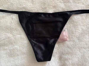 Victoria's Secret Panties V String Thong Panty Dream Angels Black Pom Pom Large - Picture 1 of 9