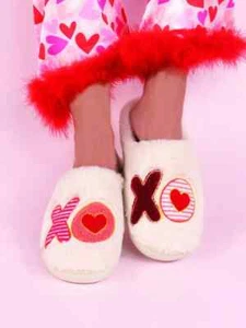 Simply Southern Preppy Xoxo Valentines Super Soft Slippers Bedroom Shoe M/L #P - Picture 1 of 1