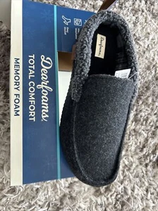 NEW DEARFOAMS SLIPPERS MEMORY FOAM MENS M 9-10 - Picture 1 of 12
