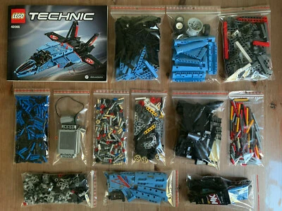 LEGO Technic Air Race Jet (42066) - Topzustand - 100% komplett - geprüft - Bild 1 von 4
