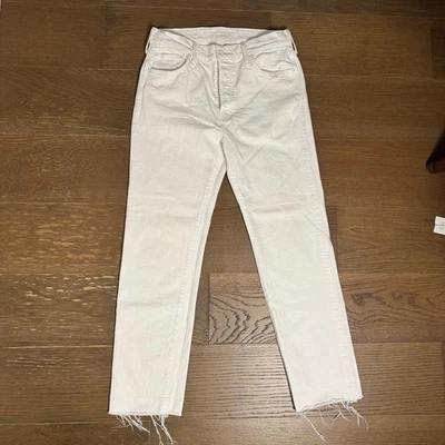 Pantalones de mezclilla cortos Mother Superior raspador puño deshilachado en totalmente inocentes 28 Foto 1 de 4