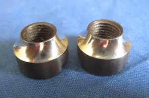 Pair Gleaming bright Campagnolo Nuovo era Record front hub cone 25/R 9 x 26 - Picture 1 of 5