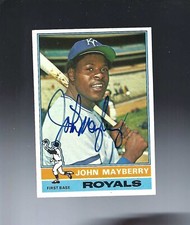 1976 Topps John Mayberry # 440 Auto Autographed Signed Kansas City Royals