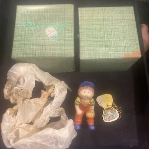 1984 Cabbage Patch Kids Porcelain Boy Baseball Player CPK with tag - Picture 1 of 4