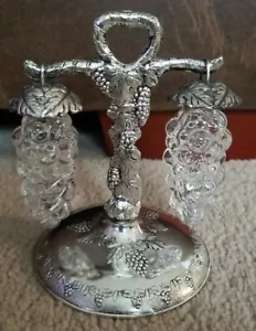 Vintage Price Hanging Grapes Tarnish resistant Salt & Pepper Set, Japan - Picture 1 of 10