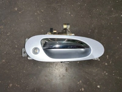Manija de puerta exterior delantera plateada para pasajero derecho Acura CL 2001-2003 FABRICANTE DE EQUIPOS ORIGINALES Foto 1 de 3