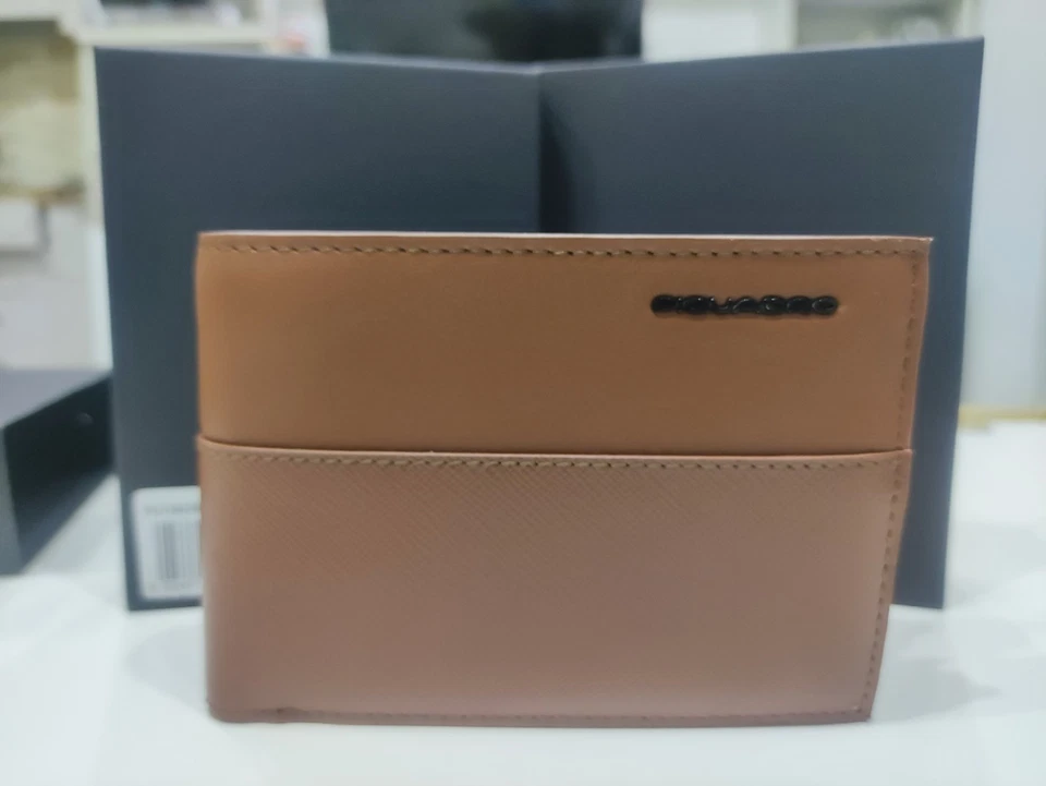 Piquadro PU1392SMT2R/CU  Portafoglio con Portamonete in Pelle - Marrone - Immagine 1 di 4