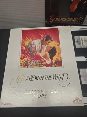 Gone With the Wind VHS 2 Tape Box Set Deluxe Special Edition - Image 1 of 4