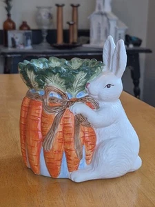 Vintage Diane Knotts 6"×6"×3,75" Wachswärmer weißer Hase mit Karottenstielen EUC  - Bild 1 von 24