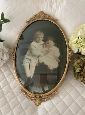 Foto de retrato de niños antigua marco de metal dorado bobnle vidrio convexo Foto 1 de 4