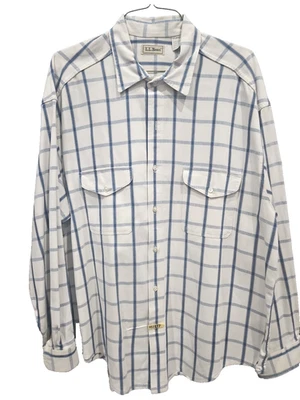 LL Bean Shirt Men' Size XL White w/Blue Traditional Fit 100% Cotton Button Down - Image 1 of 4